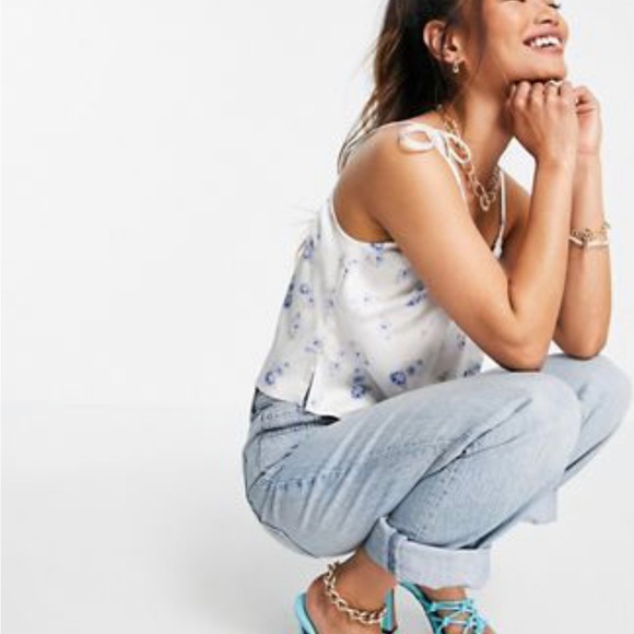 Scoop Neck Satin Cami Tie Shoulder - Picture 5 of 5